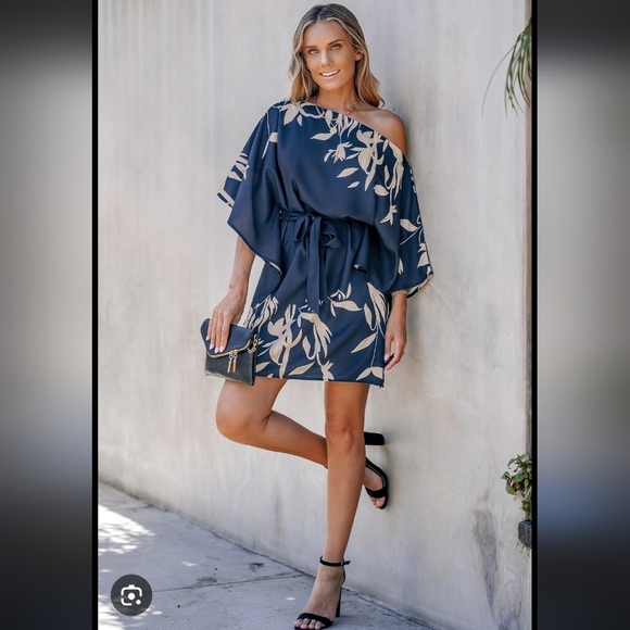 Large Swim Coverup Kimono Silky Tie Waist Relaxed Fit Old Money Floral Boho Mini - Picture 1 of 2